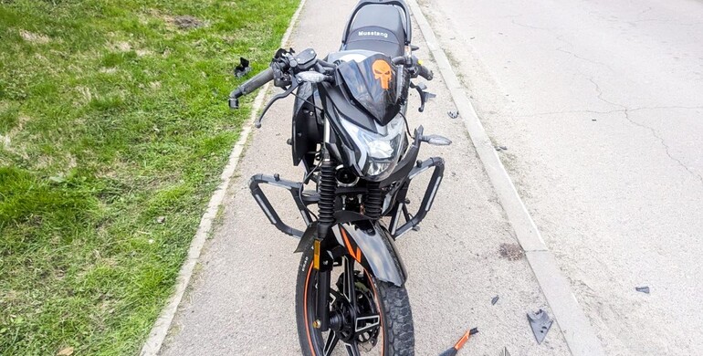 У Рівненському районі внаслідок ДТП постраждали двоє мотоциклістів