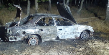 На Рівненщині згорів легковий автомобіль