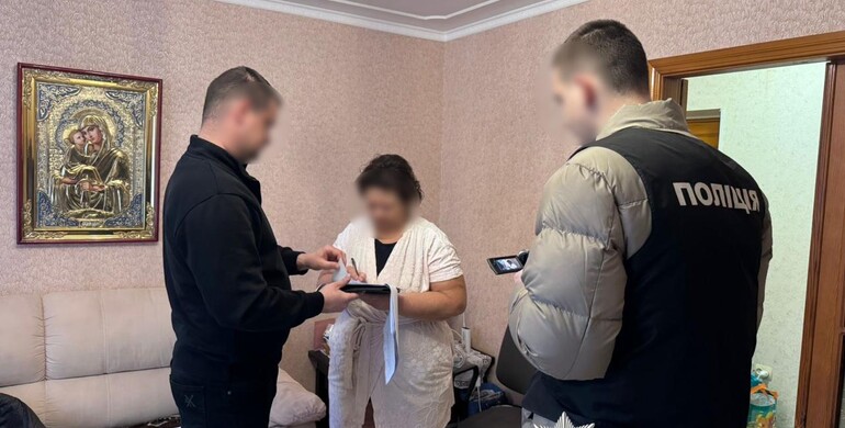 Нацполіція проводить понад 70 обшуків у медзакладах по всій країні