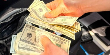 На Рівненщині двоє лікарів оформляли інвалідність за 2500 тисячі доларів 