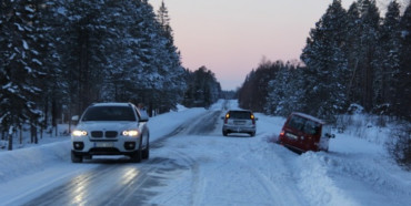 Рятувальники попереджають про ускладнення погодних умов на дорогах Рівненщини
