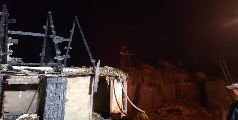 Пожежники на Рівненщині врятували від вогню будинок