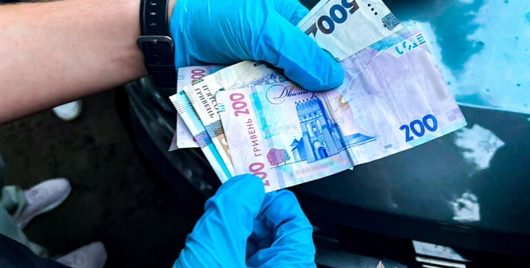 У Рівненському районі поліцейські затримали збувача психотропу