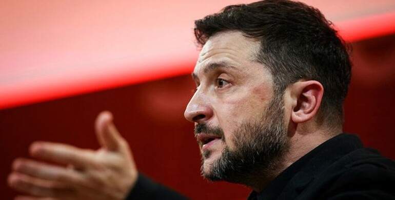 Володимир Зеленський провів брифінг для медіа: основні заяви