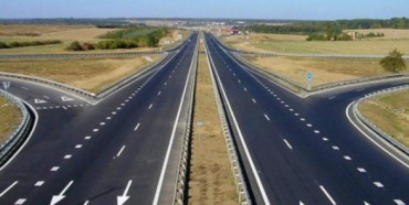 В Україні планують відремонтувати за рік не менше 4 тисяч кілометрів доріг