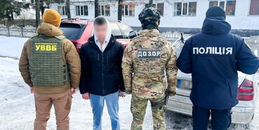 18-річний мешканець Рівненщини допомагав чоловікам нелегально перетнути кордон 