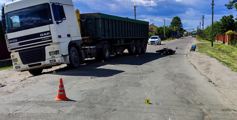На Сарненщині внаслідок ДТП загинув мотоцикліст та травмувався пасажир