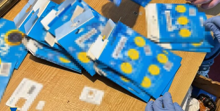 ІТ-фахівець з Черкащини завербував мешканця Рівненщини для коригування повітряних атак РФ 