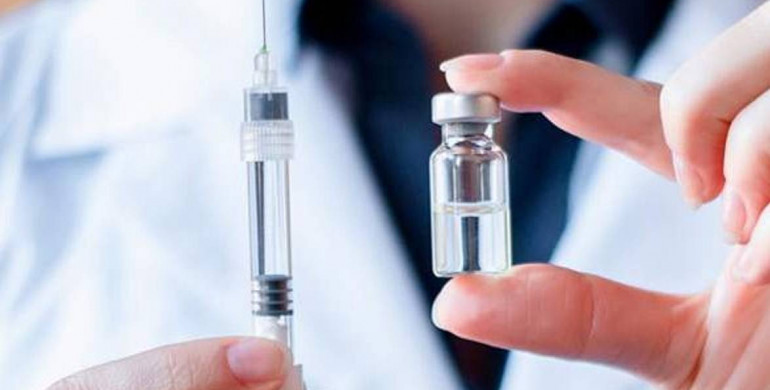 Заклади охорони здоров’я Рівненщини забезпечені вакцинами на 100%