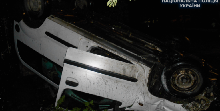Автівка, що перевернулась у Вараші - була краденою