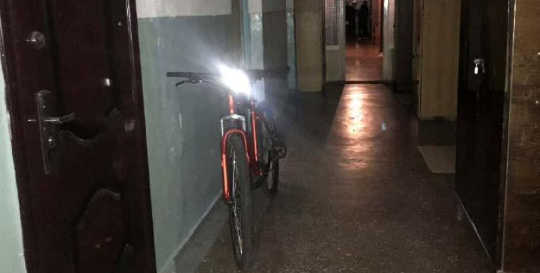 На Північному пильна сусідка завадила рівнянину викрасти велосипед (ФОТО)