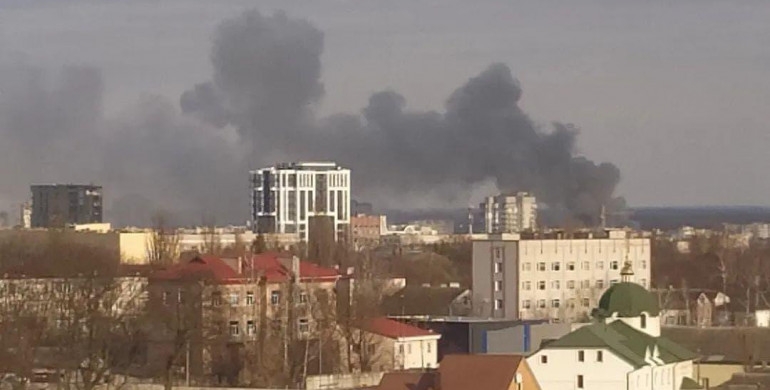 На Чернігівщині ЗСУ знищили три російських штурмовики Су-25 та три вертольоти