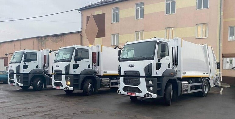 У Рівному та Квасилові планують підняти ціни на вивезення сміття