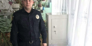 Виборчий процес: на Рівненщині поліцейські взяли під охорону бюлетні 