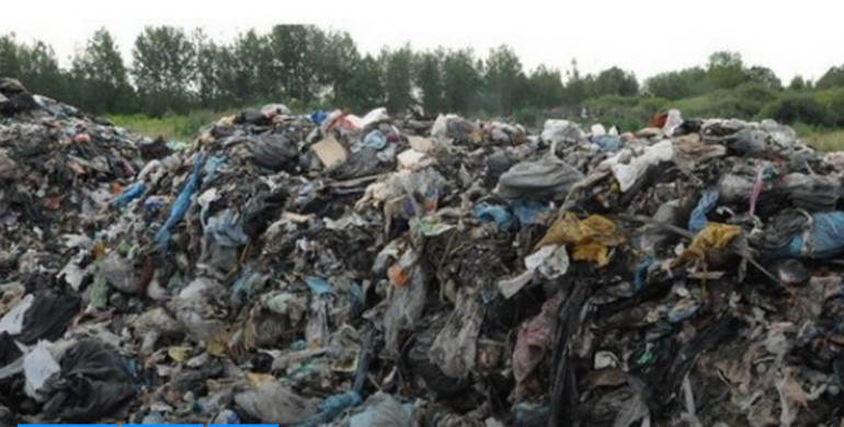 На Рівненщині знову з'явилось невідоме сміттєзвалище