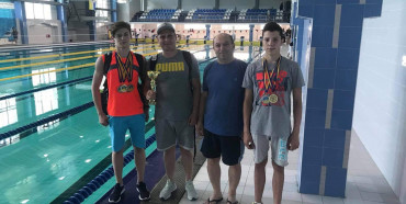 Рівненські плавці привезли 15 медалей з літнього чемпіонату України
