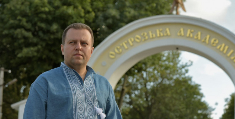 "Я не тримаюсь за посаду" - екс-заступник голови ОДА Віталій Ундір прокоментував своє звільнення