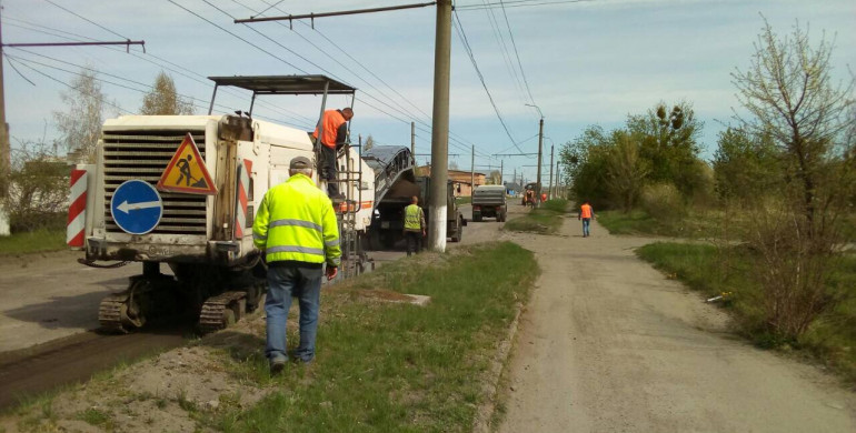 Рівнеоблавтодоре, прощавай? Або сім приватних фірм на «чужому» полі