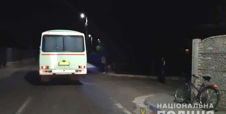 У селі на Рівненщині автобус збив п‘яного велосипедиста (ФОТО)