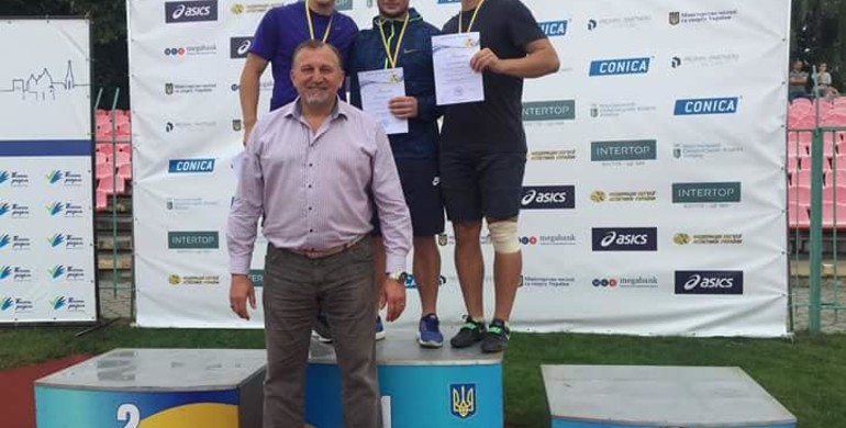 Рівненські легкоатлети із перемогами на Чемпіонаті України (ФОТО)