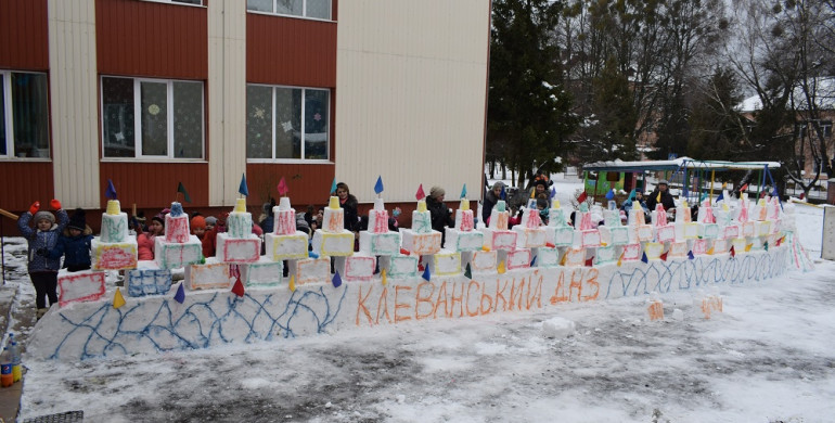 На Рівненщині тривають конкурси «Зимова фортеця», «Сніговик FEST» та «Зимові рекорди»