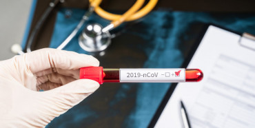 За добу на COVID-19 в Україні захворіло майже 11 тисяч людей