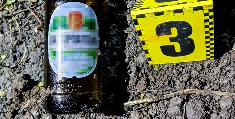 У Дубно поліцейські встановлюють особу, яка намагалася підпалити будинок місцевого жителя