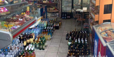 На Рівненщині вилучили понад 400 пляшок алкогольних напоїв