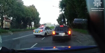 Вулицями Рівного їздив пʼяний водій: патрульні його зловили 