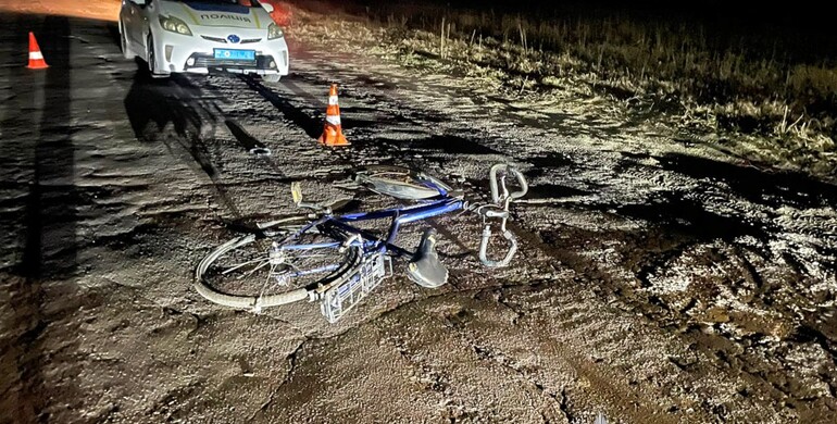  На Березнівщині  внаслідок ДТП постраждав велосипедист 