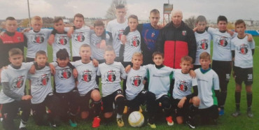 Юні рівненські футболісти здобували досвід в Чернівцях