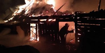 На Сарненщині вщент згоріла будівля