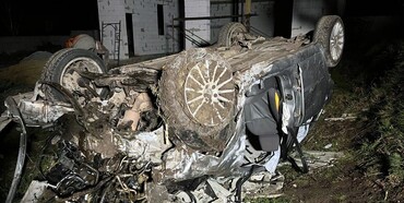 У Рівненському районі водійка врізалася в електроопору, один із пасажирів загинув 