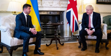 «Прийшов час для конкретних дій та рішень»: Зеленський з Джонсоном обговорили ПДЧ для України