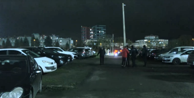 Рівнян просять підтримати петицію щодо парковки біля стадіону «Авангард» на вул. Замковій