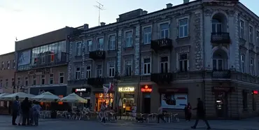 Група поляків побила українця