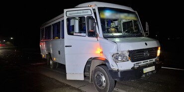 На Рівненщині під колесами маршрутки загинула пенсіонерка