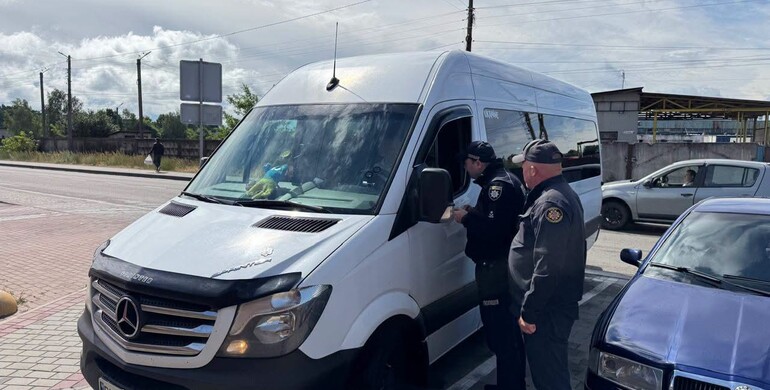 На Рівненщині посилили перевірки пасажирських перевізників через зростання кількості ДТП