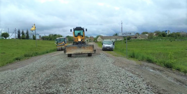 Велике будівництво: на Рівненщині ремонтують дорогу до майбутньої ОТГ