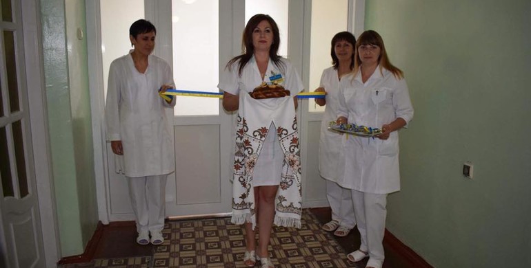 У Здолбунівській районній лікарні відкрили нову операційну травматологічного відділення