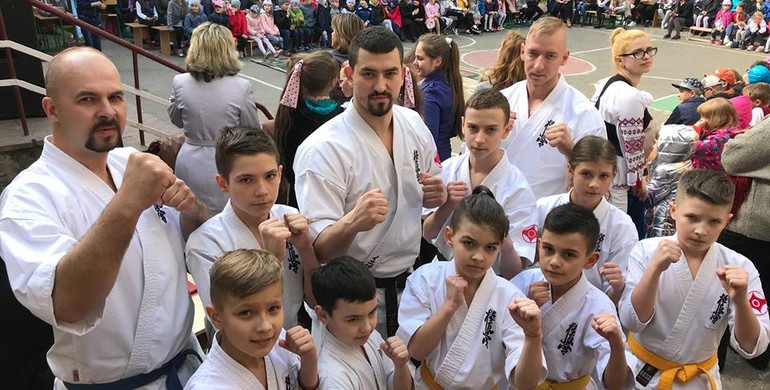Рівненські каратисти здобуватимуть нагороди на Чемпіонаті України (ФОТО)