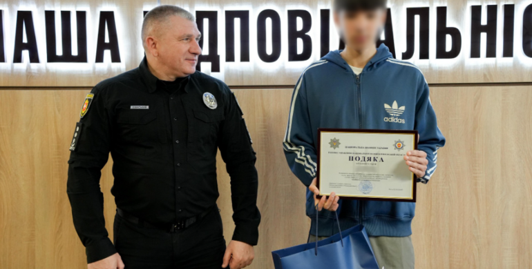 15-річного підлітка з Рівненщини намагалися завербувати для підпалу автомобілів