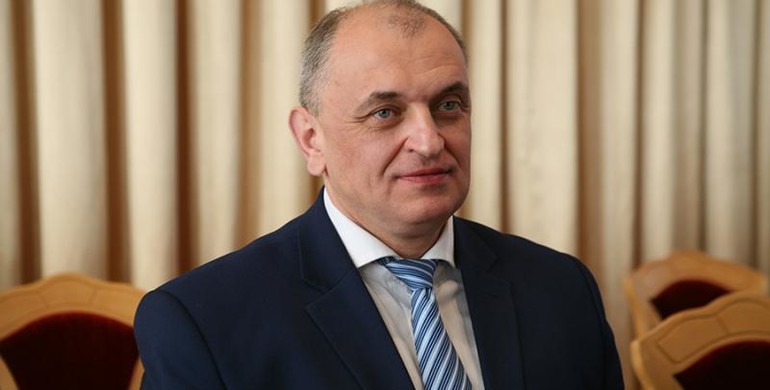 Головний прокурор Рівненщини сказав, що не буде втручатись у діяльність органів самоврядування Вараша