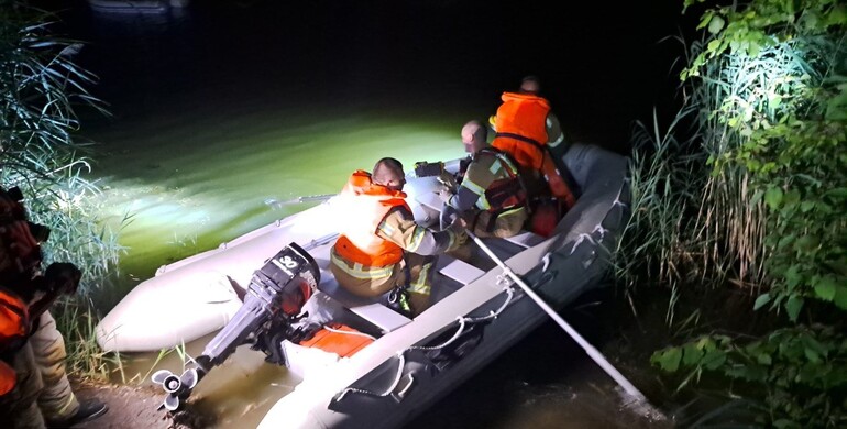 На Рівненщині у водоймі втопилася 15-річна дівчина