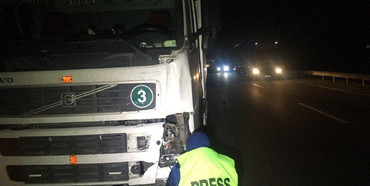 Смертельна ДТП на Рівненщині: під колесами вантажівки загинув чоловік