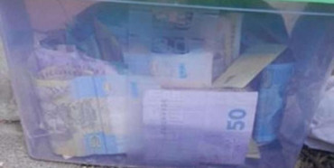 В Дубні школярі вкрали благодійну скриньку з грошима (ВІДЕО)