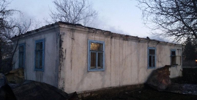 На Рівненщині під час пожежі у житловому будинку загинув чоловік 