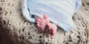 На півночі Рівненщини мати задушила новонароджене немовля 