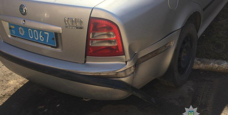 Водій "під мухою" побив машини на парковці у Рівному