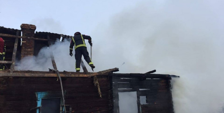 На Володимиреччині трапилася пожежа у будинку: власник оселі загинув (ФОТО)
